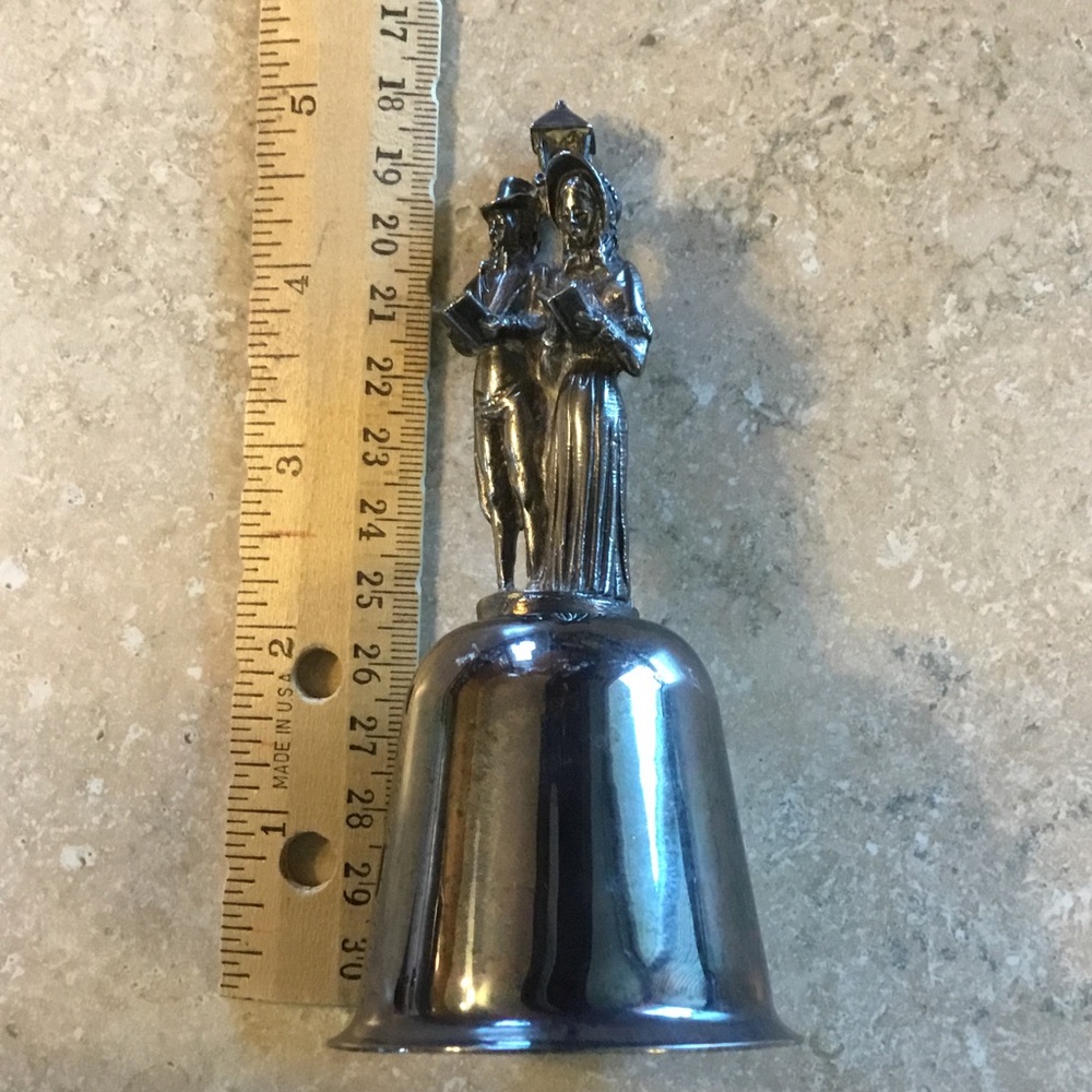 Lincoln Mint 1977 Bell the Carolers/Caroling